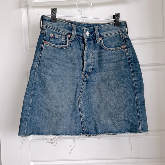 H&M Dresses & Skirts - H&M - Jean mini skirt